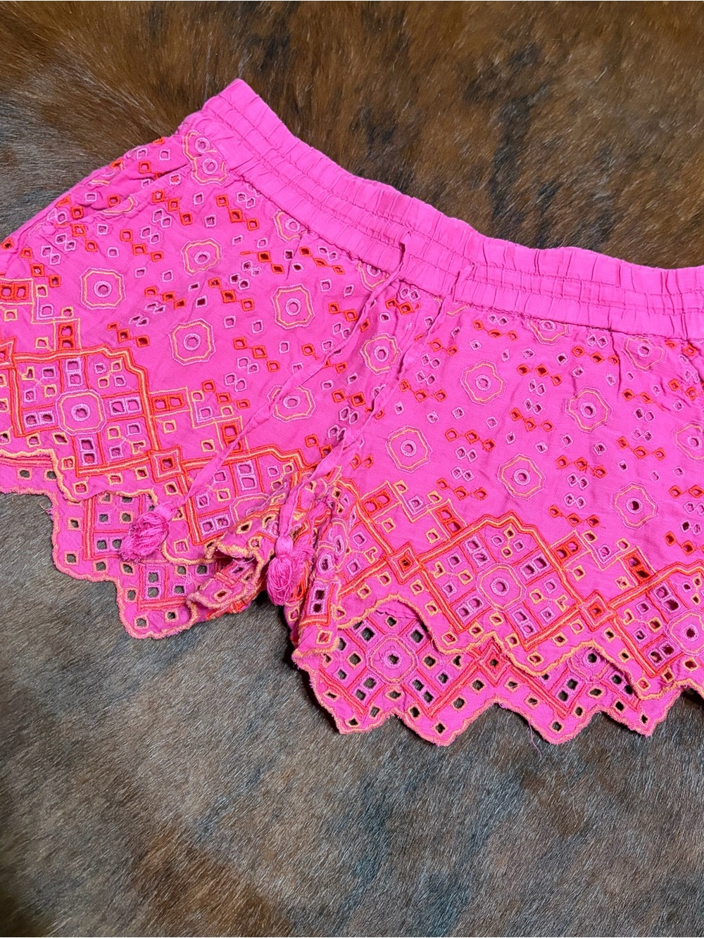 Vineyard Vines Hot Pink Elastic Waist Shorts